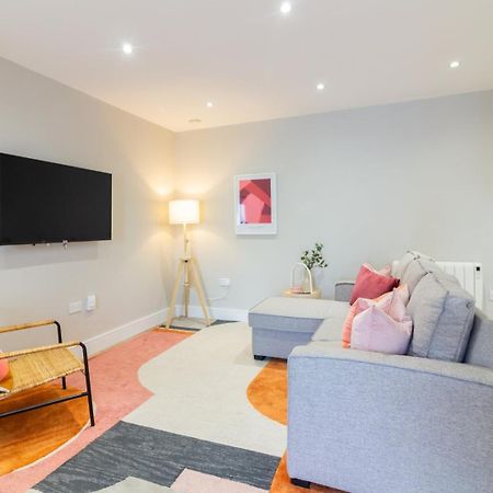 Guestready - Encantando O Apartamento 2Br No Newmarket Hall Dublin Exteriör bild