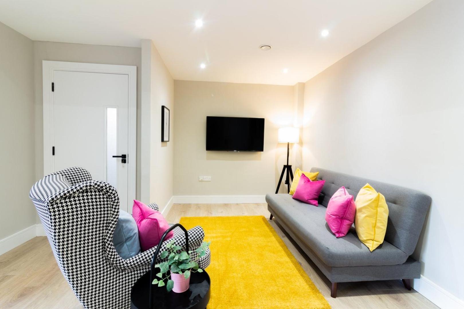Guestready - Encantando O Apartamento 2Br No Newmarket Hall Dublin Exteriör bild
